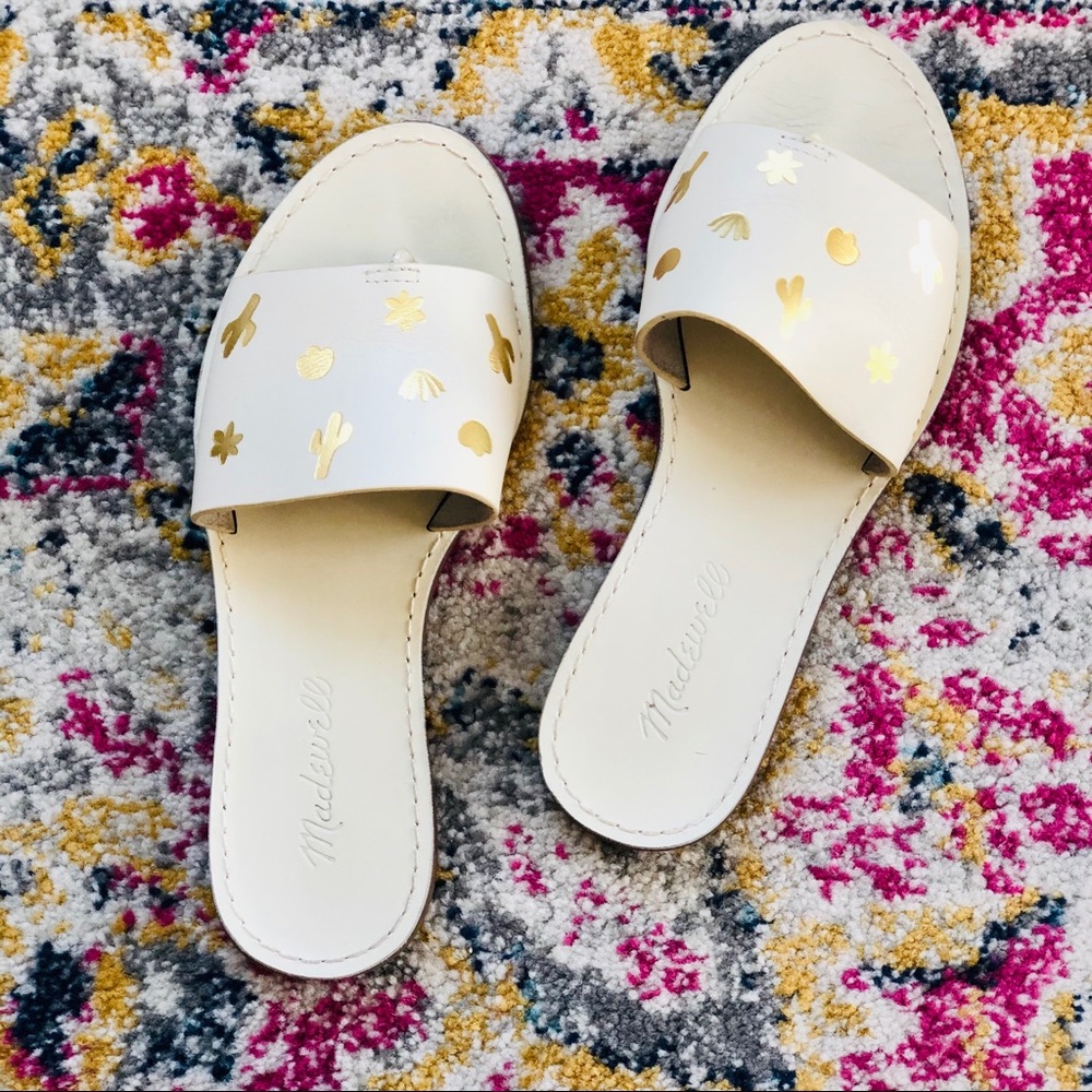 Madewell Boardwalk Cactus Embossed Sandals